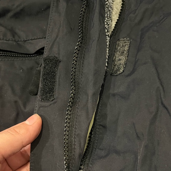 Columbia Titanium Ski Jacket w/ Packable Hood - Picture 10 of 11